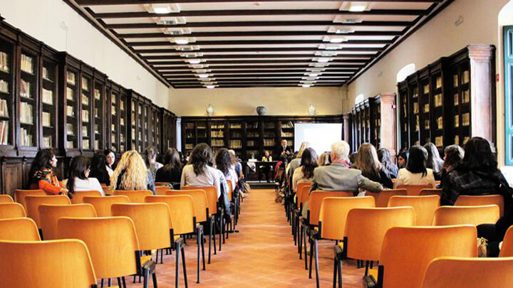 Lecture in a library